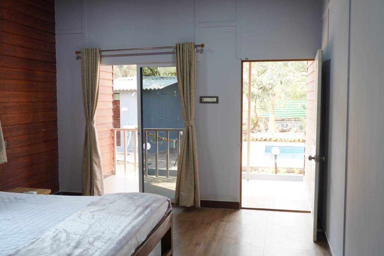 The Mango Leaf Homestay アリバグ エクステリア 写真